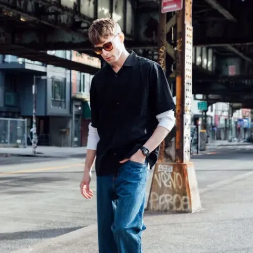 Casio 200 m)-G-Shock - DW-5600RL-1ER