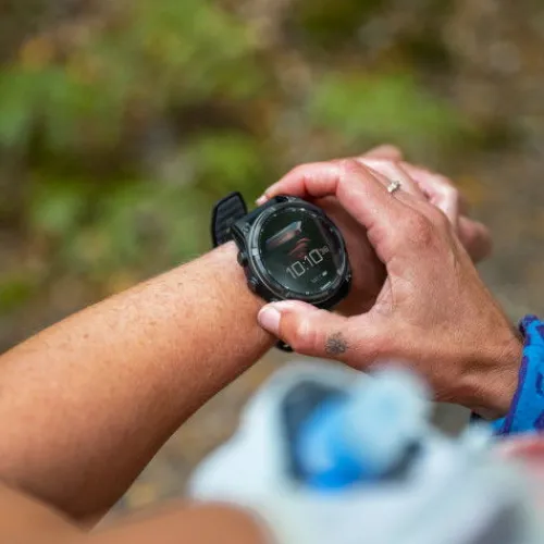 Garmin Silikonarmband-Fenix 8 Solar Sapphire Carbon (47 mm) - 010-02906-11