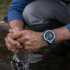 Garmin Silikonarmband-Instinct 3 Amoled Neo Tropic Twilight (50 mm) - 010-03020-01