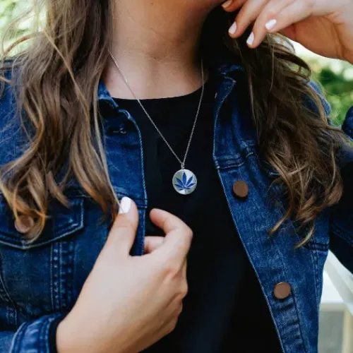 Julie Julsen Halsketten-Halskette Silber Hanfblatt - JJNE0823.1.H