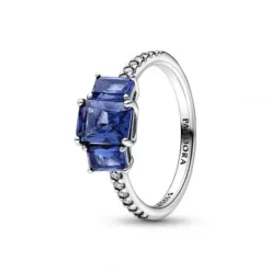 Pandora Ringe-Blauer Rechteckiger Funkelnder Drei Stein Ring - 192389C01