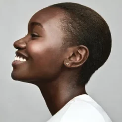 Pandora (Kette mit) Herz-Dreifacher Stein Herz Ohrringe - 263003C01