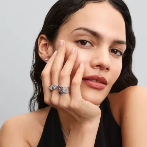 Pandora (Kette mit) Herz-Erhabenes rosafarbenes Herz Ohrstecker - 298427C02