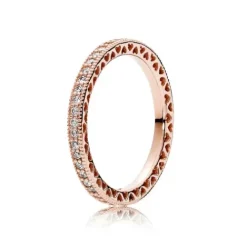 Pandora (Kette mit) Herz-Funkeln und Herzen Ring - 180963CZ