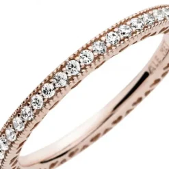 Pandora (Kette mit) Herz-Funkeln und Herzen Ring - 180963CZ