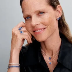 Pandora Ohrringe-Funkelnder Quadratischer Blauer Strahlenkranz Ohrringe - 293551C01