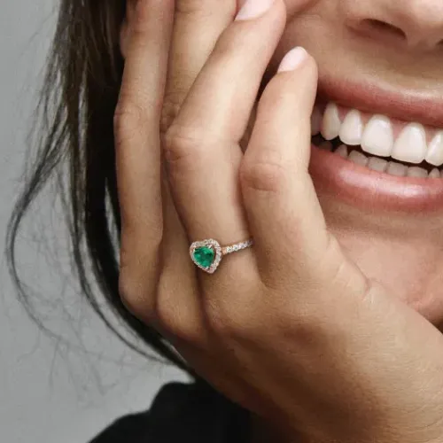 Pandora (Kette mit) Herz-Funkelndes Erhabenes Herz Ring - 188421C03