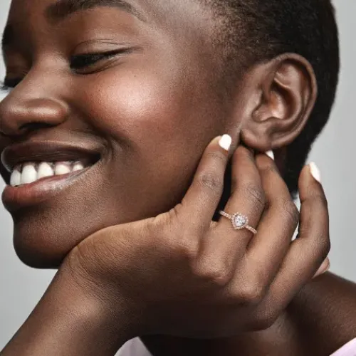 Pandora (Kette mit) Herz-Funkelndes Erhabenes Herz Ring - 188421C02