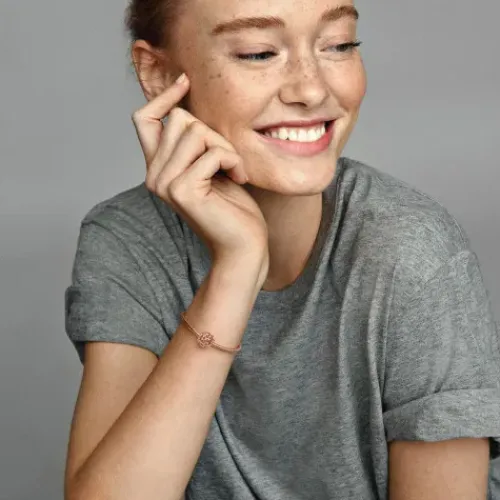 Pandora (Kette mit) Herz-Herzstrudel Charm - 780964