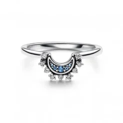 Pandora Ringe-Himmlisch Funkelnder Blauer Mondring - 192675C01