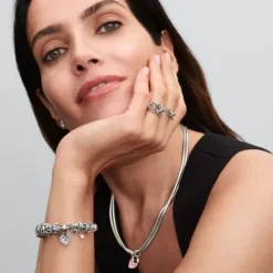 Pandora (Kette mit) Herz-Offen gearbeitete Herzen Mum Charm - 793772C01